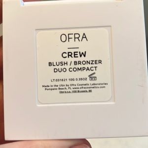 Ofra blush/bronzer duo in Crew